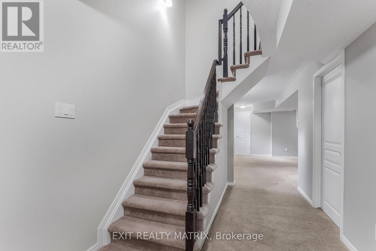 441 June Court, Ottawa, Ontario  K1W 0C9 - Photo 27 - X12431408