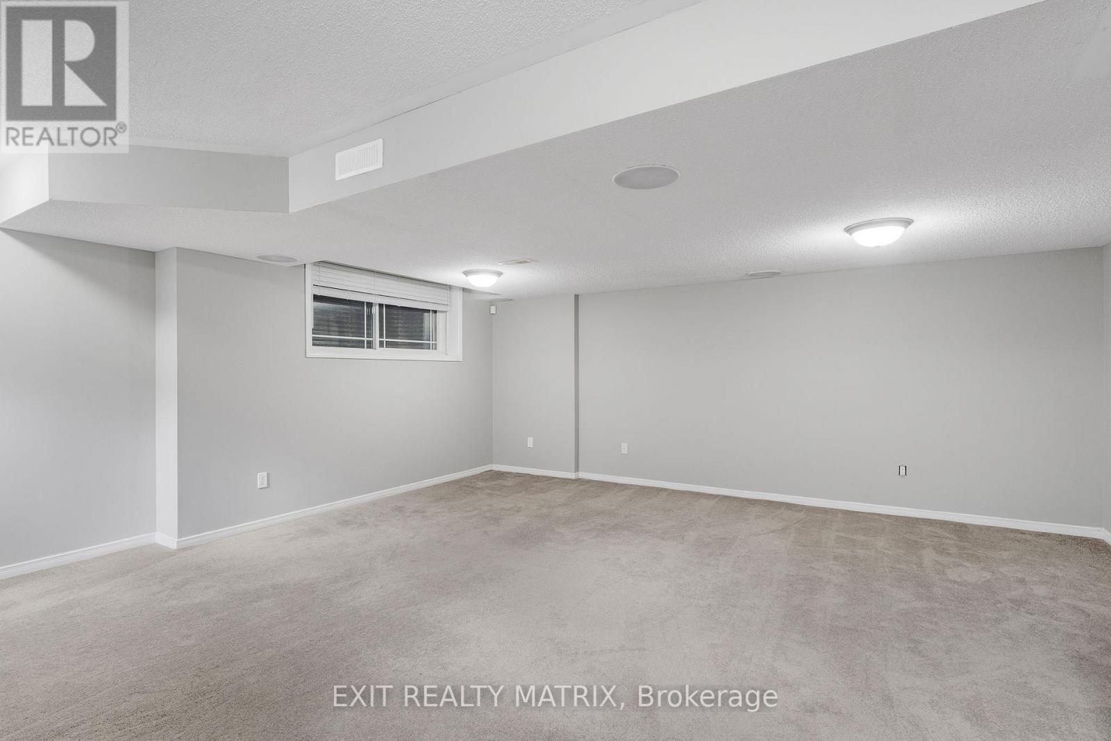 441 June Court, Ottawa, Ontario  K1W 0C9 - Photo 28 - X12431408