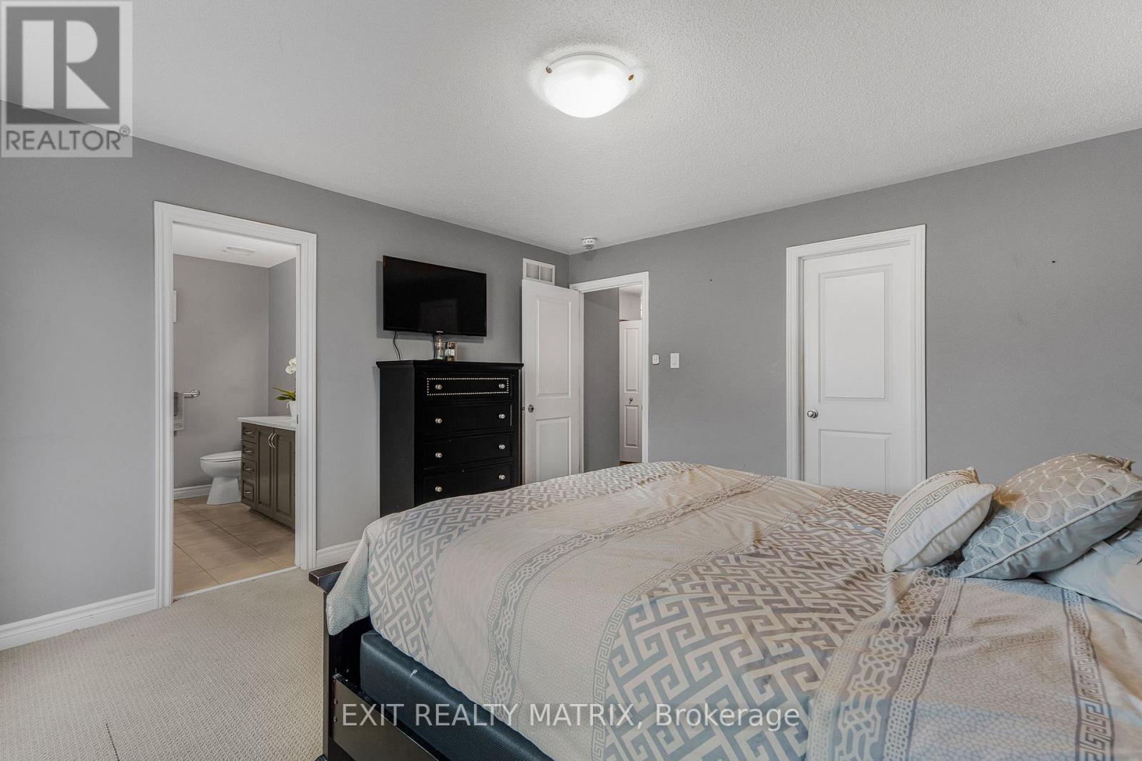 700 Magnolia Street, Ottawa, Ontario  K4A 3W4 - Photo 18 - X12431412