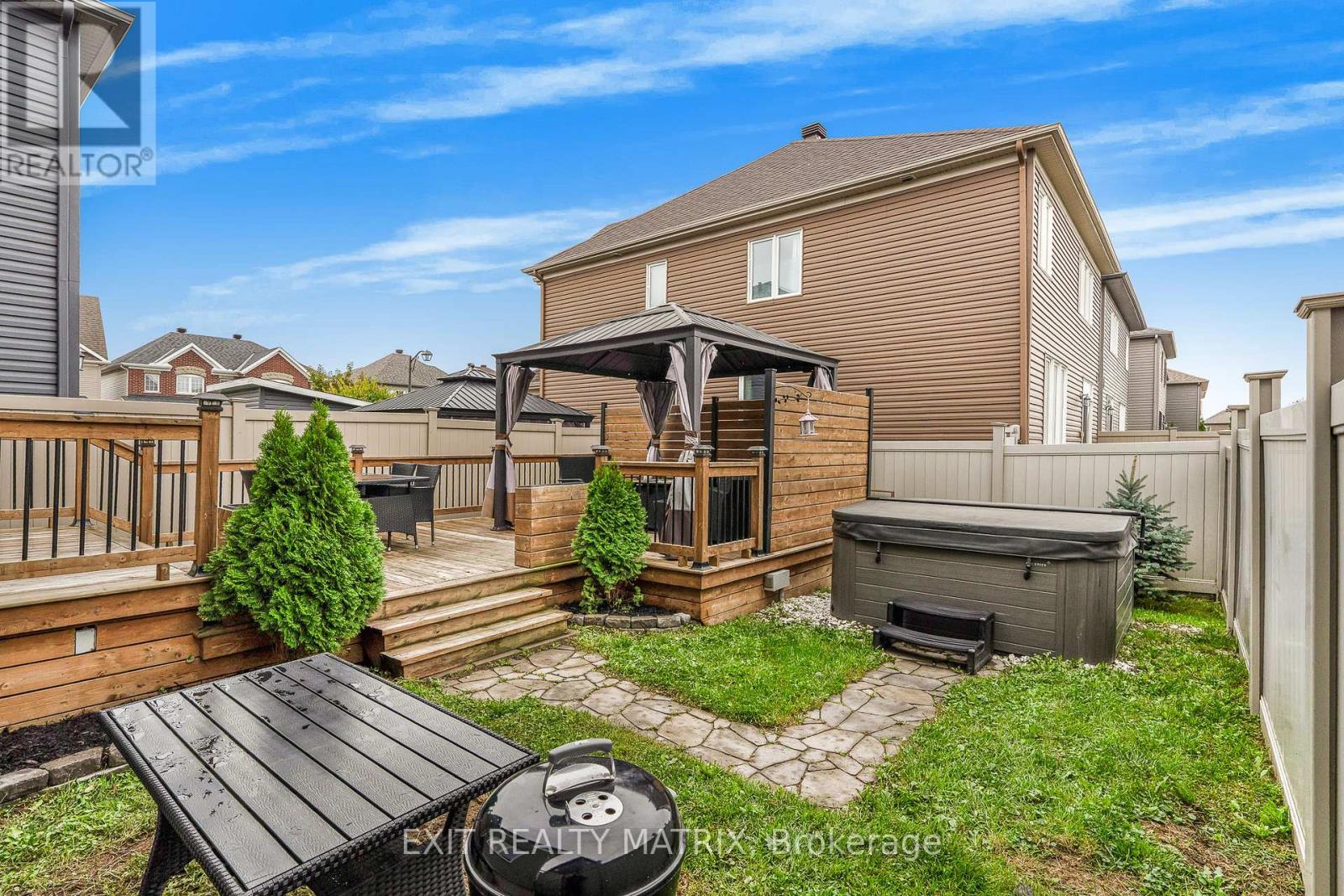 700 Magnolia Street, Ottawa, Ontario  K4A 3W4 - Photo 29 - X12431412