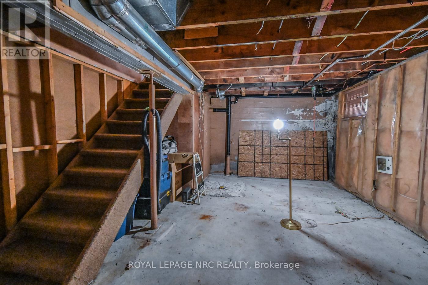 299 First Avenue, Welland (N. Welland), Ontario  L3C 1Z1 - Photo 31 - X12431411
