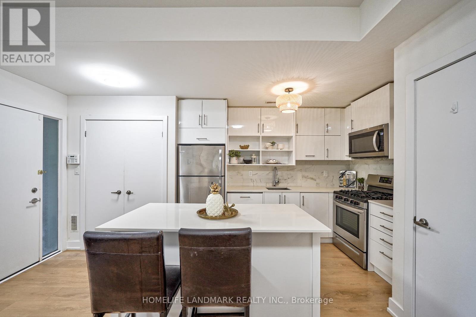 107 - 128 Fairview Mall Drive, Toronto, Ontario  M2J 2Z2 - Photo 6 - C12431398