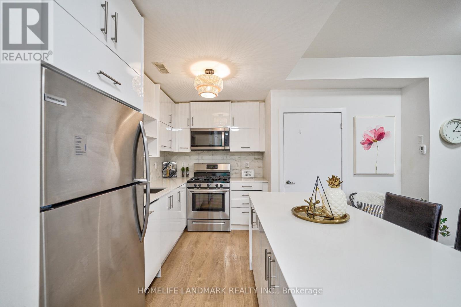 107 - 128 Fairview Mall Drive, Toronto, Ontario  M2J 2Z2 - Photo 7 - C12431398