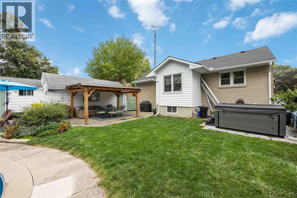 982 Hagle Street, Sarnia, Ontario  N7V 4A7 - Photo 33 - 25024651