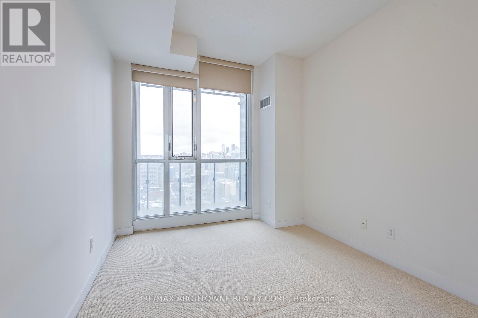 3003 - 295 Adelaide Street W, Toronto, Ontario  M5V 1P7 - Photo 16 - C12431417