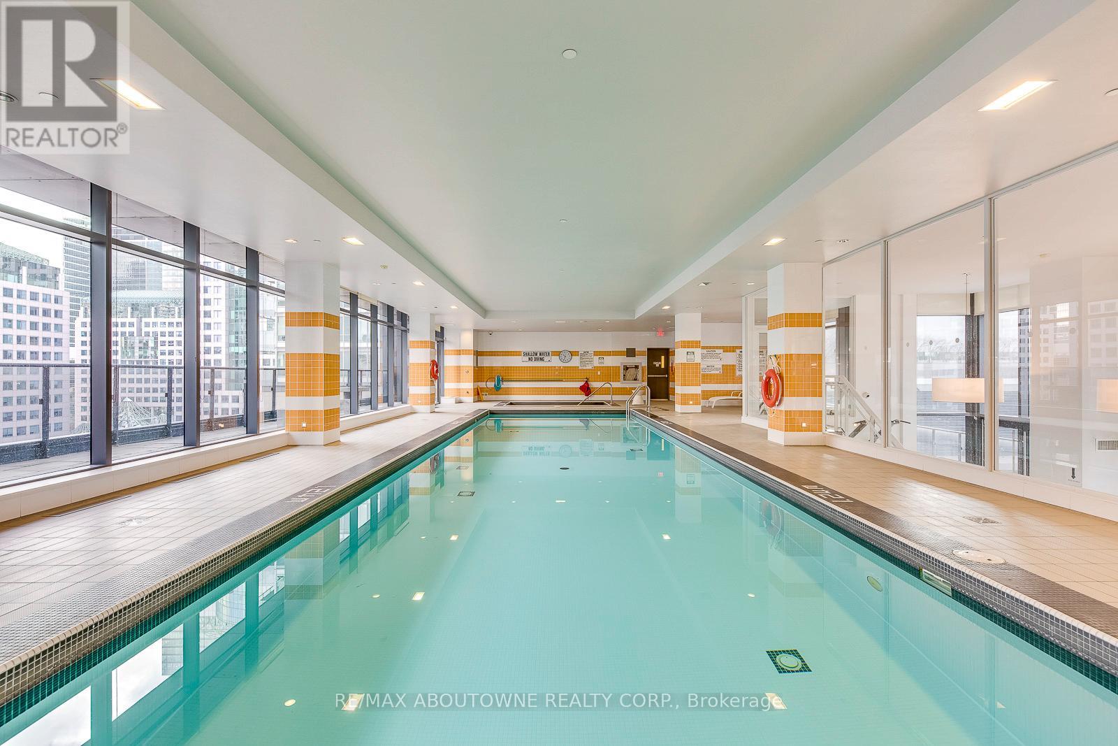 3003 - 295 Adelaide Street W, Toronto, Ontario  M5V 1P7 - Photo 28 - C12431417