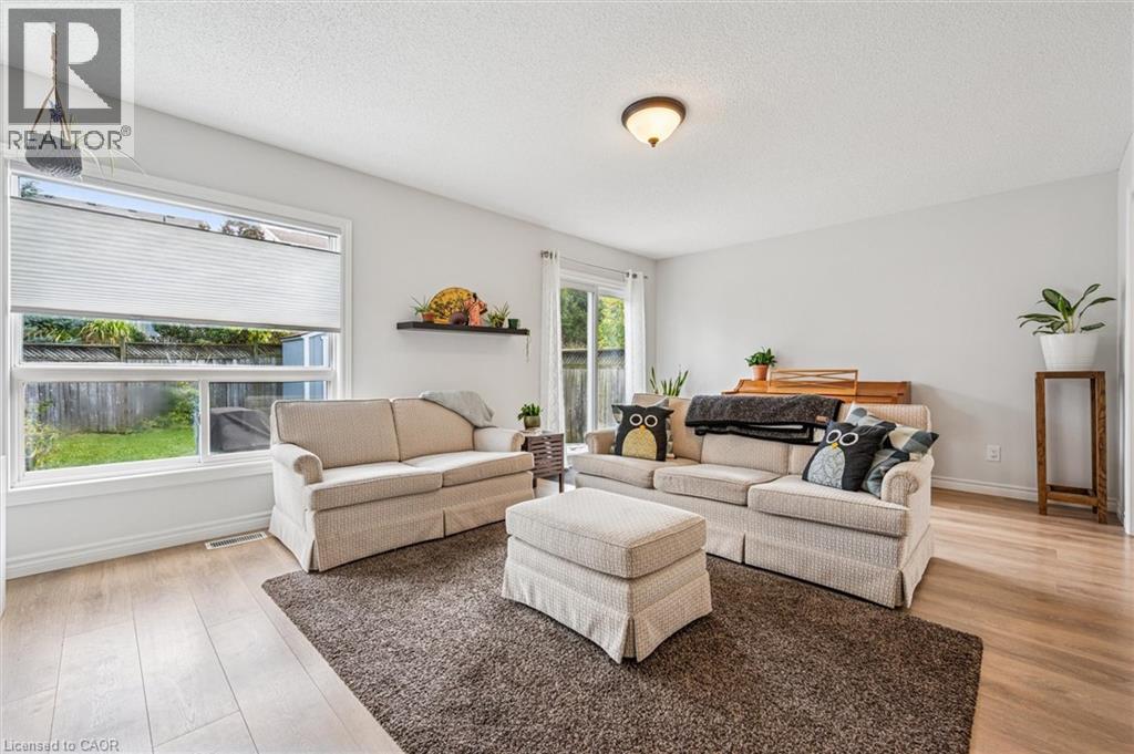 724 Paris Boulevard, Waterloo, Ontario  N2T 2X9 - Photo 6 - 40774275