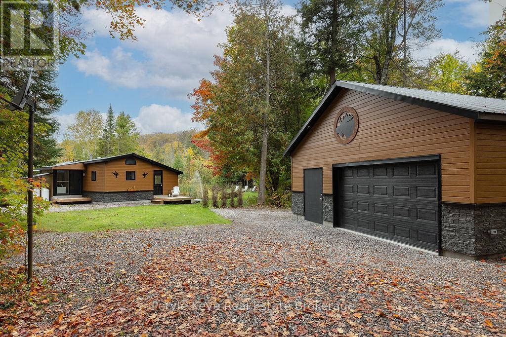 1108 Skyline Drive, Armour, Ontario  P0A 1C0 - Photo 12 - X12431437