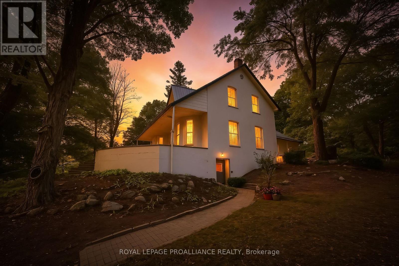 3921 KENNEDY ROAD, Hamilton Township, Ontario