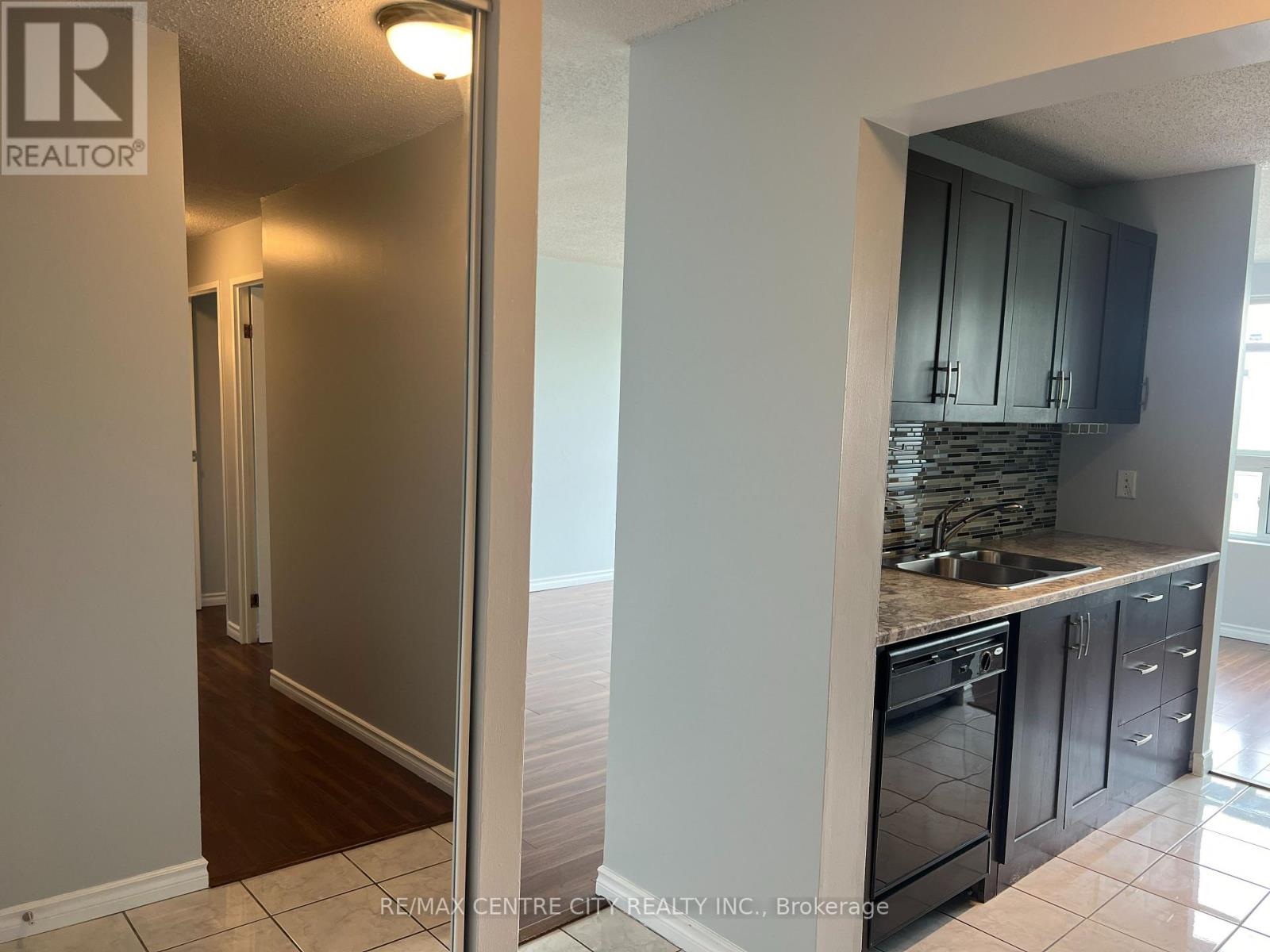307 - 1445 HURON STREET S, London East, Ontario