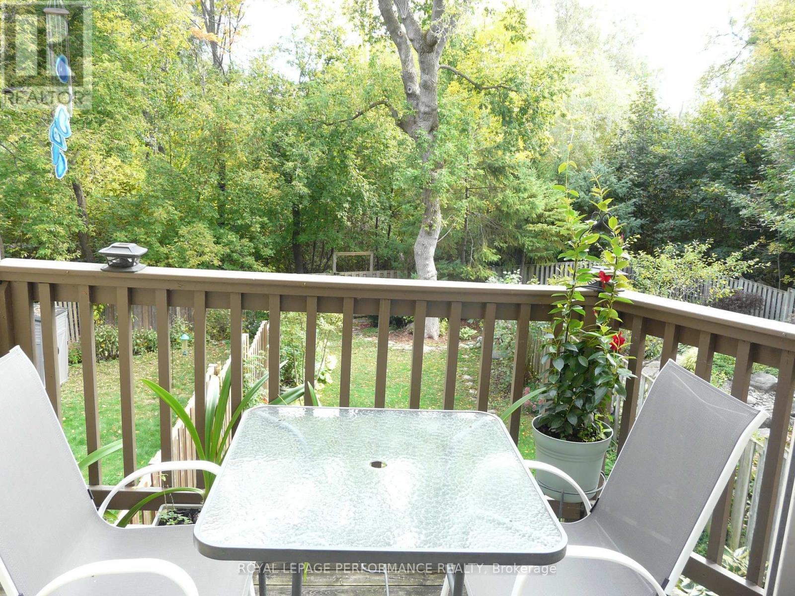 1473 Waltham Street, Ottawa, Ontario  K1T 2T5 - Photo 28 - X12431454