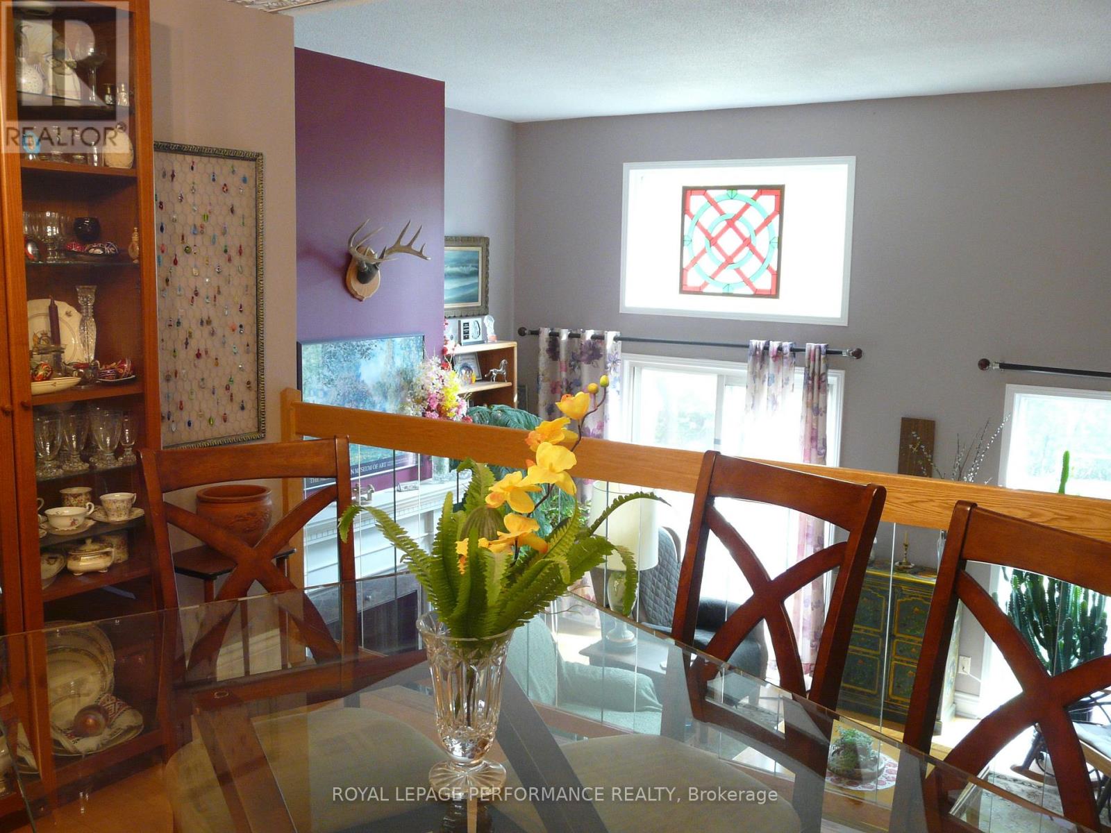 1473 Waltham Street, Ottawa, Ontario  K1T 2T5 - Photo 3 - X12431454
