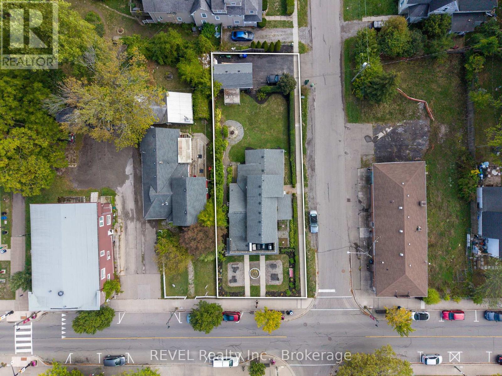 250 Ridge Road N, Fort Erie, Ontario  L0S 1N0 - Photo 4 - X12431439