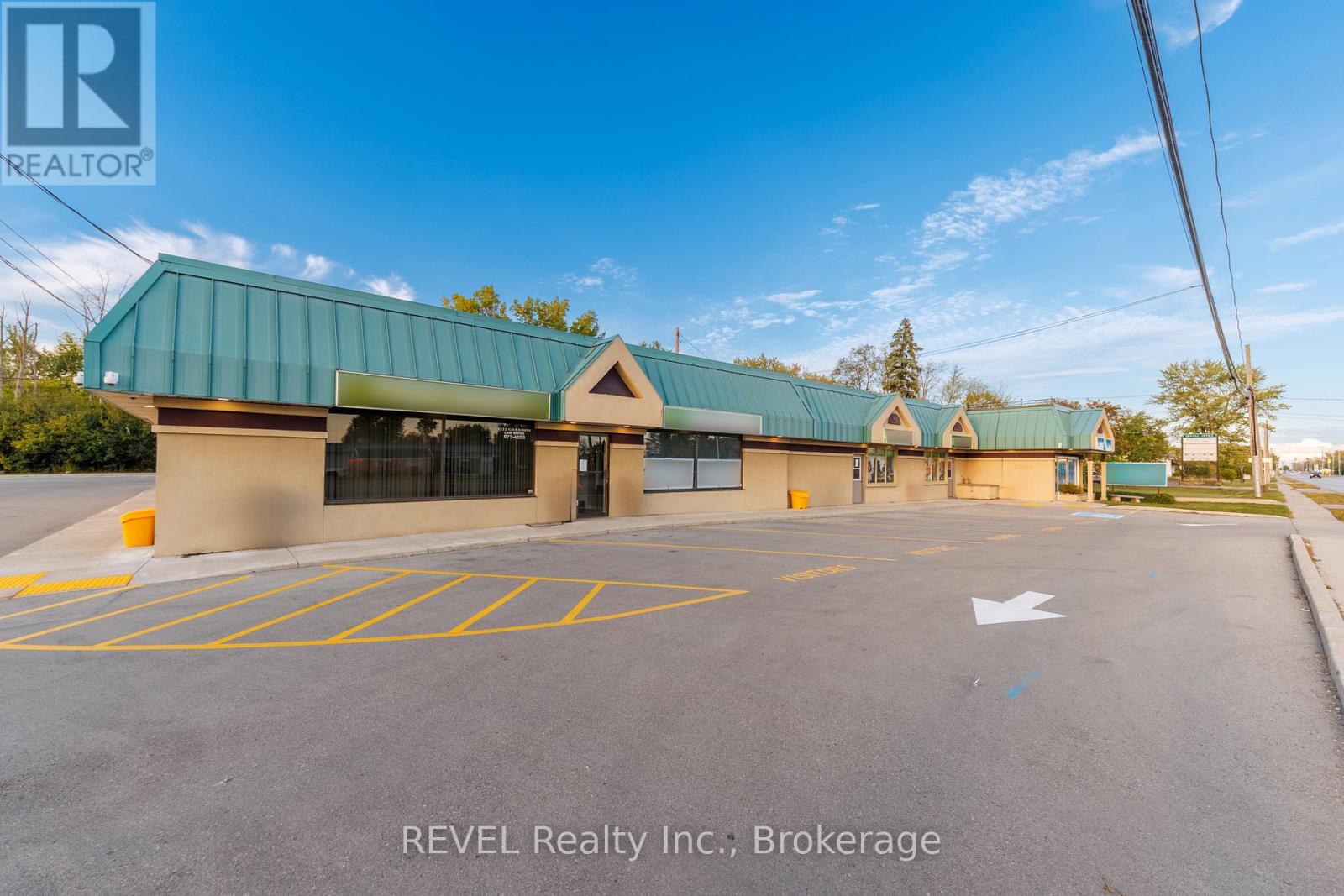 1218-1224 GARRISON ROAD, Fort Erie, Ontario