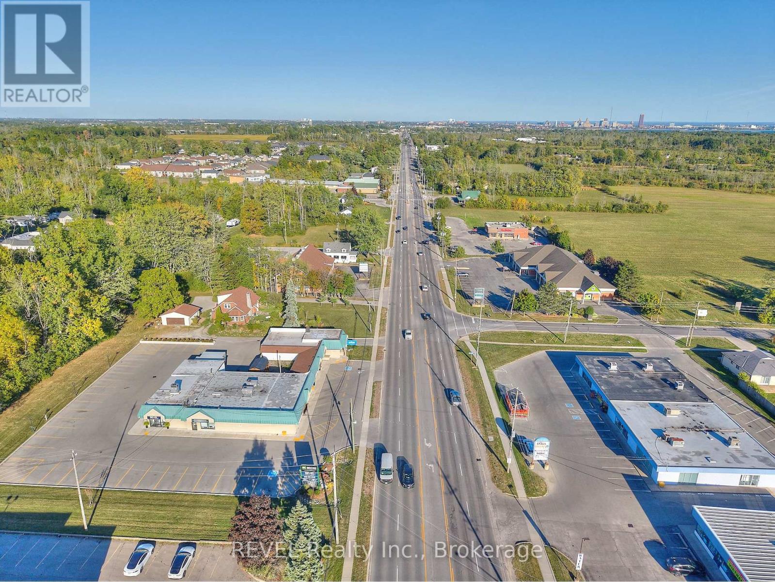 1218-1224 Garrison Road, Fort Erie, Ontario  L2A 1P1 - Photo 14 - X12431440