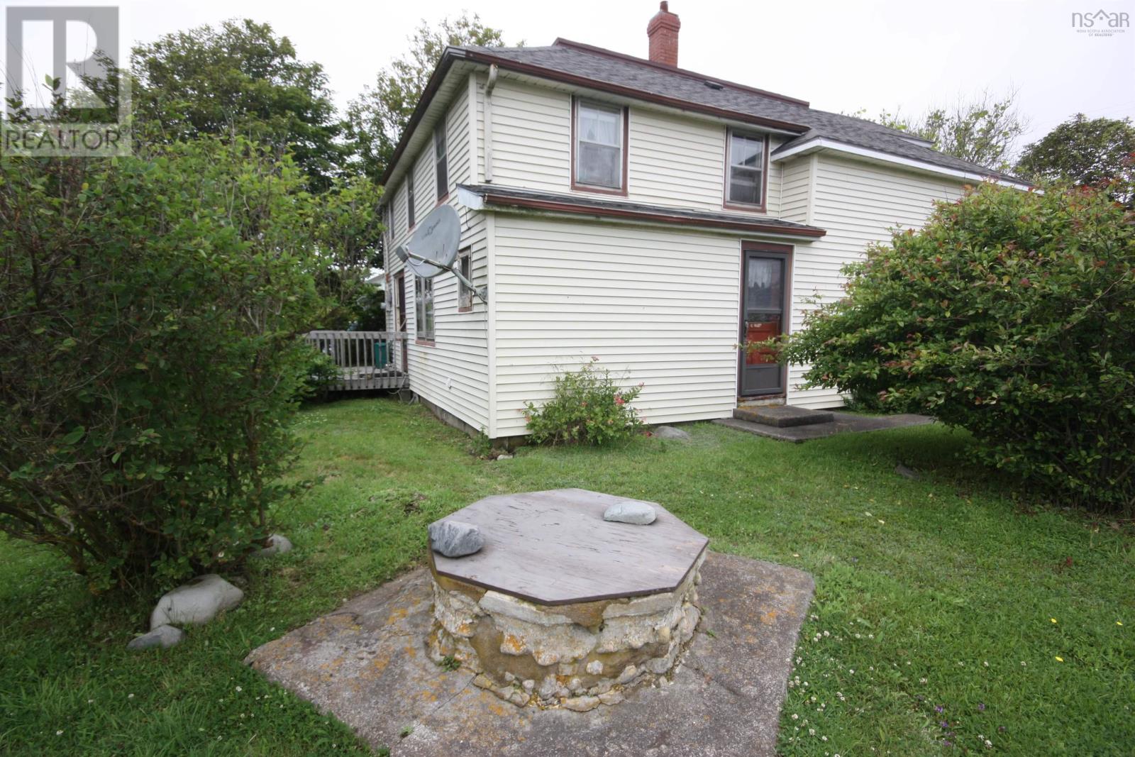 31 Hall Street, Lockeport, Nova Scotia  B0T 1L0 - Photo 25 - 202517471