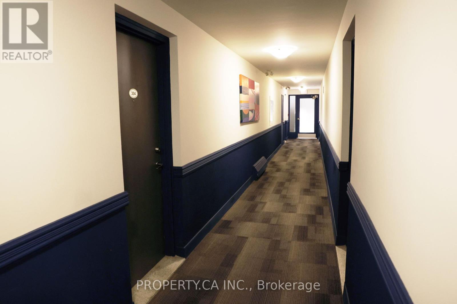 303 - 60 Gulliver Road, Toronto, Ontario  M6M 2M6 - Photo 35 - W12431429