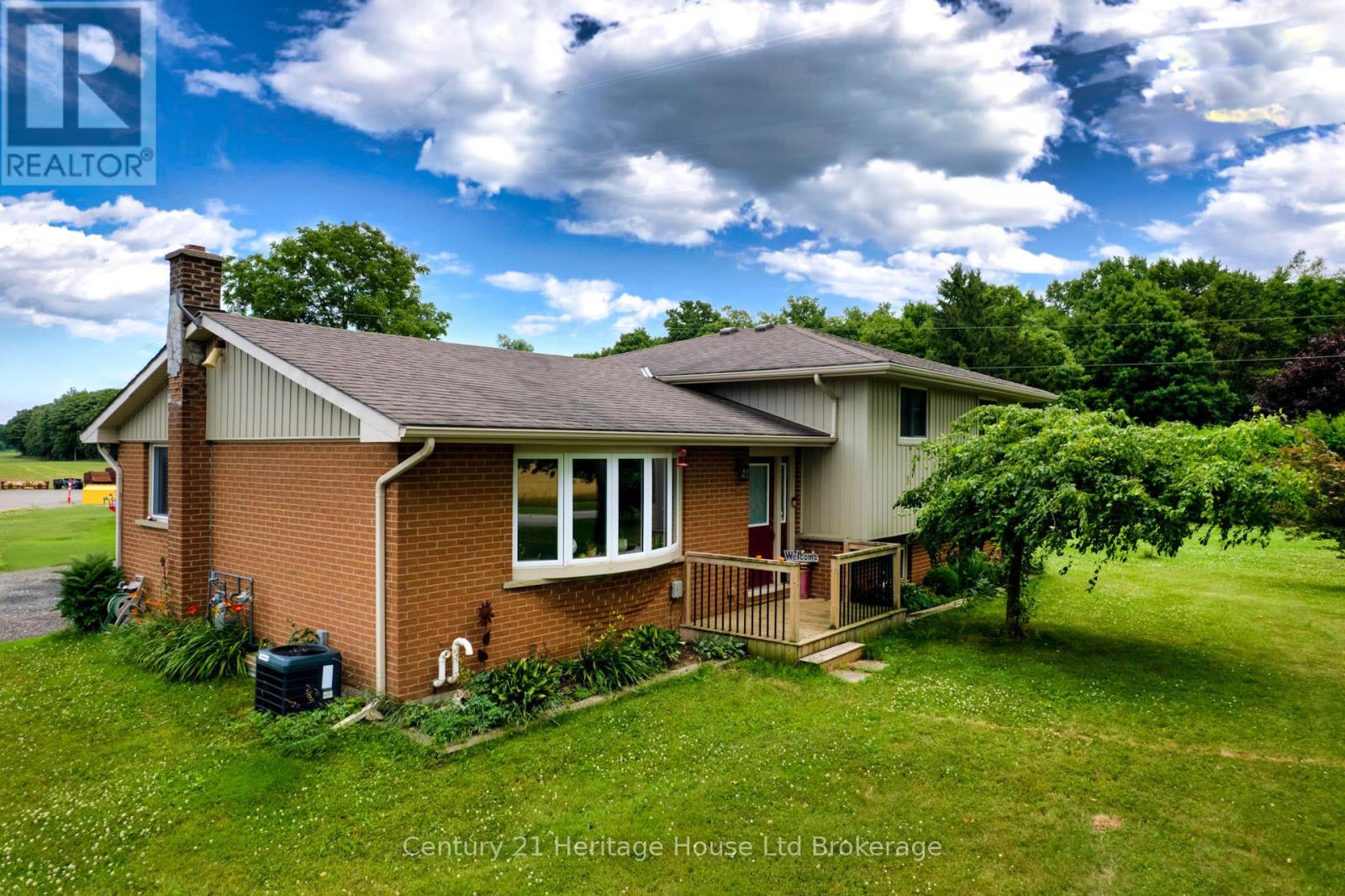 3208 Pigram Line, South-West Oxford, Ontario  N0J 1W0 - Photo 5 - X12431458