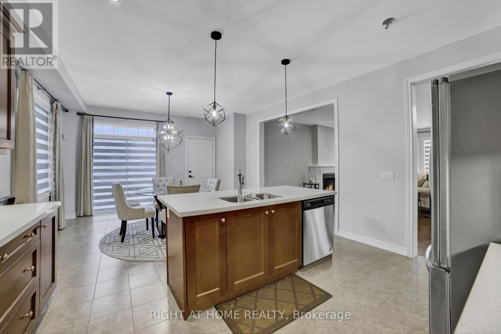 288 Raymond Road, Hamilton, Ontario  L9K 0H8 - Photo 17 - X12431415