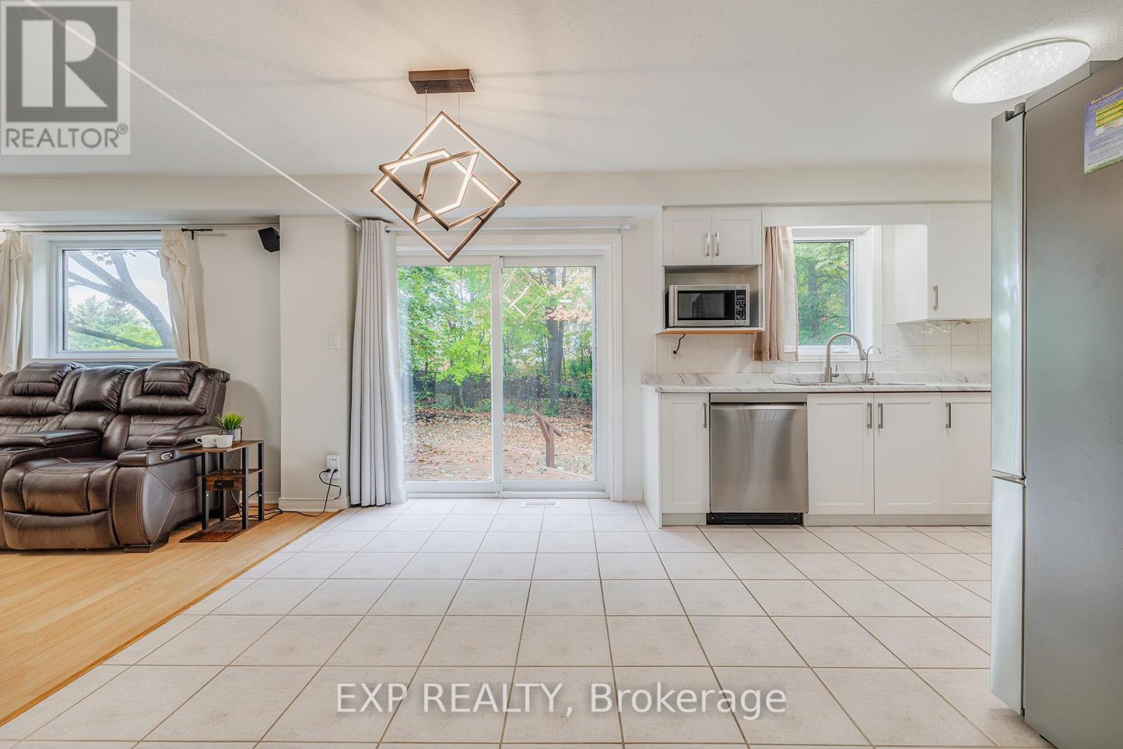 77 Mccormick Drive, Cambridge, Ontario  N3C 4E1 - Photo 18 - X12431427