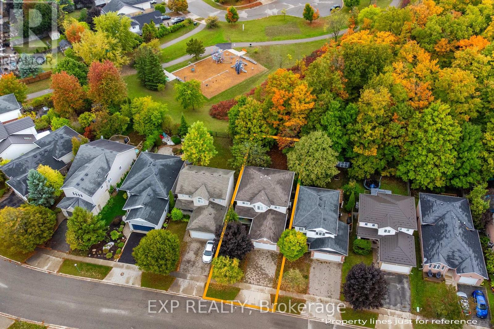 77 Mccormick Drive, Cambridge, Ontario  N3C 4E1 - Photo 2 - X12431427