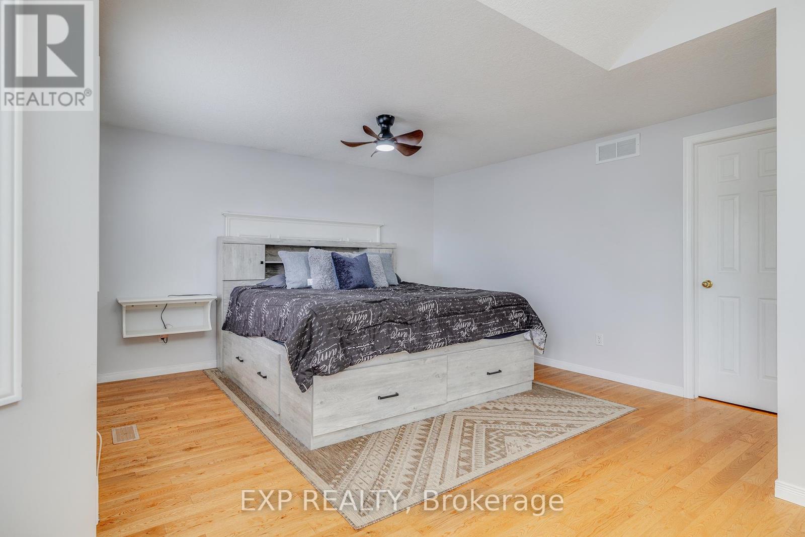 77 Mccormick Drive, Cambridge, Ontario  N3C 4E1 - Photo 23 - X12431427