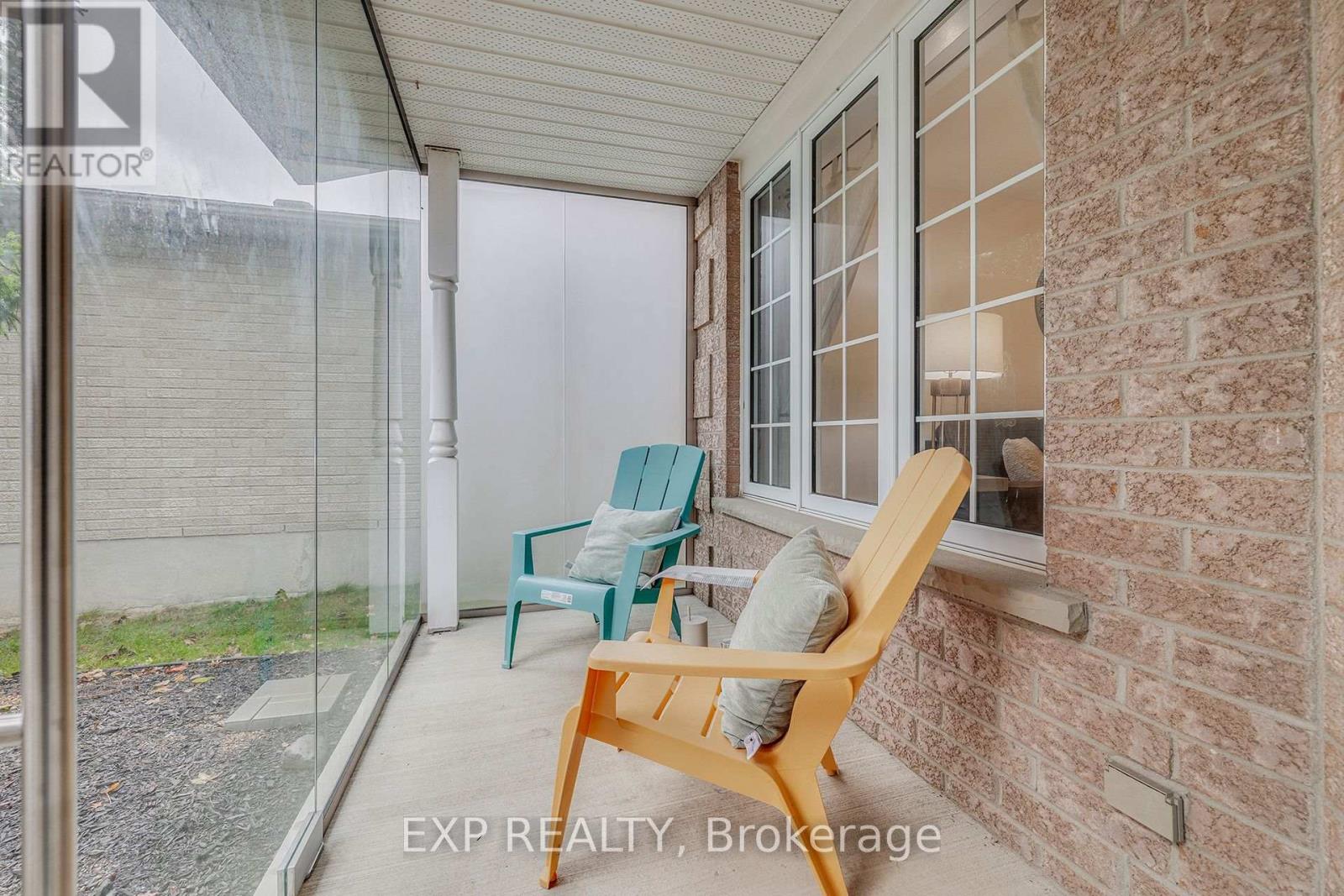 77 Mccormick Drive, Cambridge, Ontario  N3C 4E1 - Photo 5 - X12431427