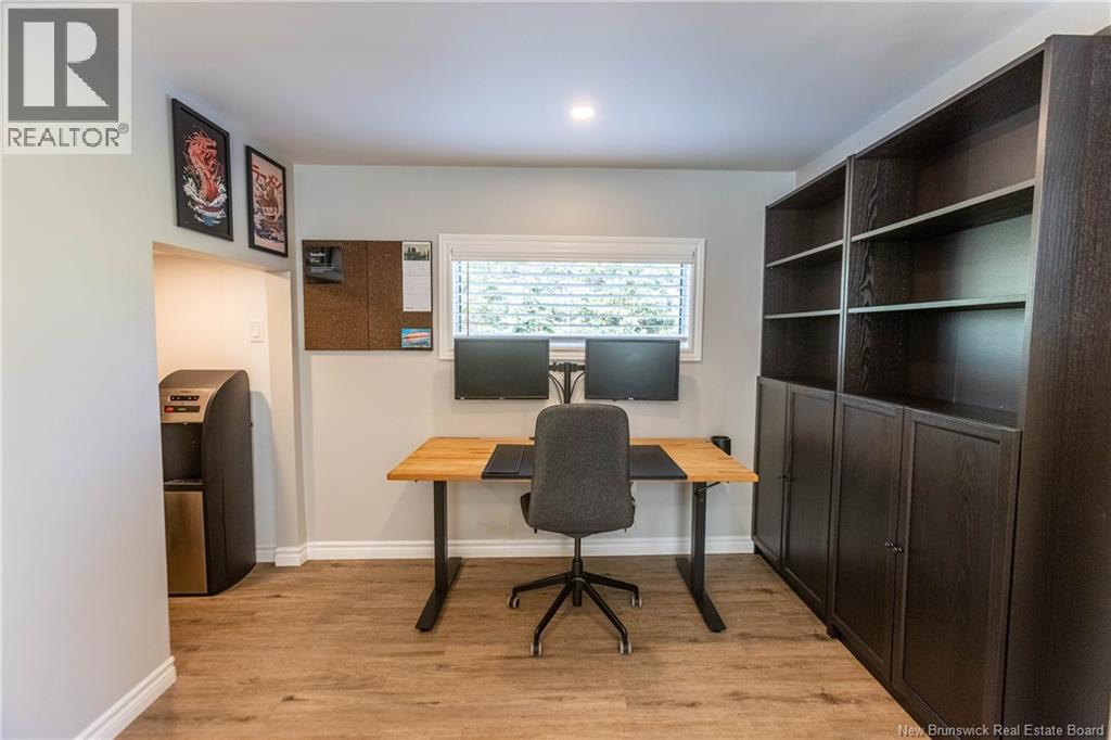31 Walker Road, Sackville, New Brunswick  E4L 3K4 - Photo 13 - NB127435