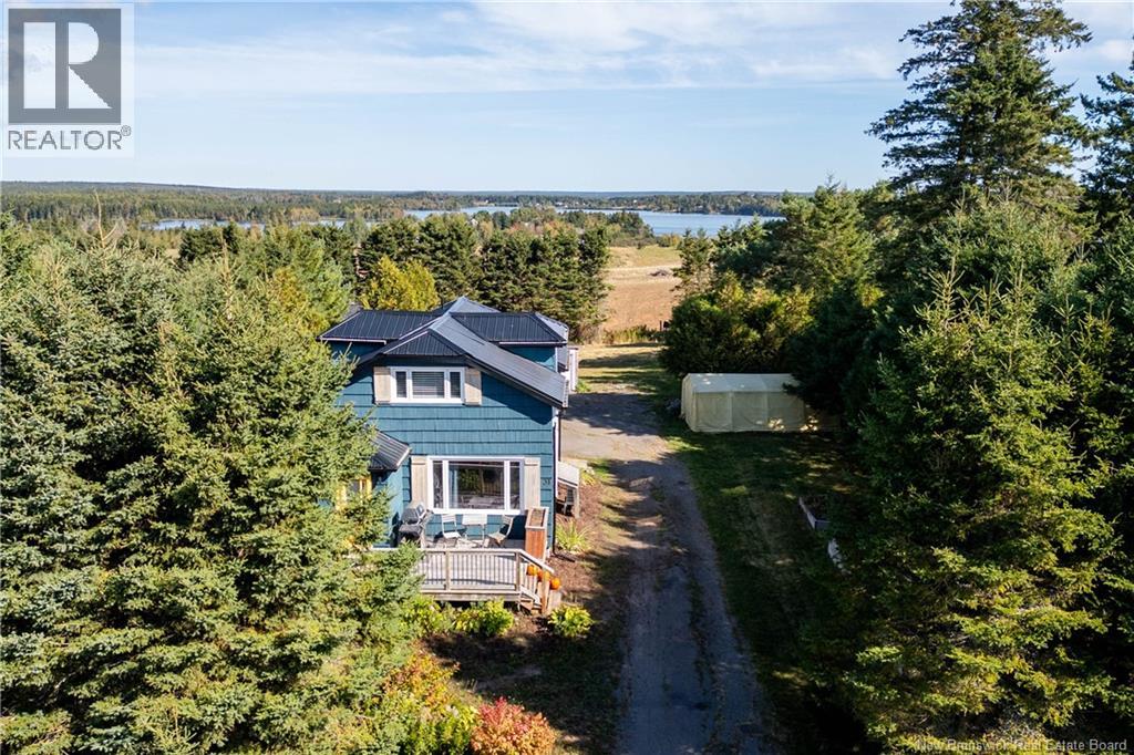 31 Walker Road, Sackville, New Brunswick  E4L 3K4 - Photo 2 - NB127435