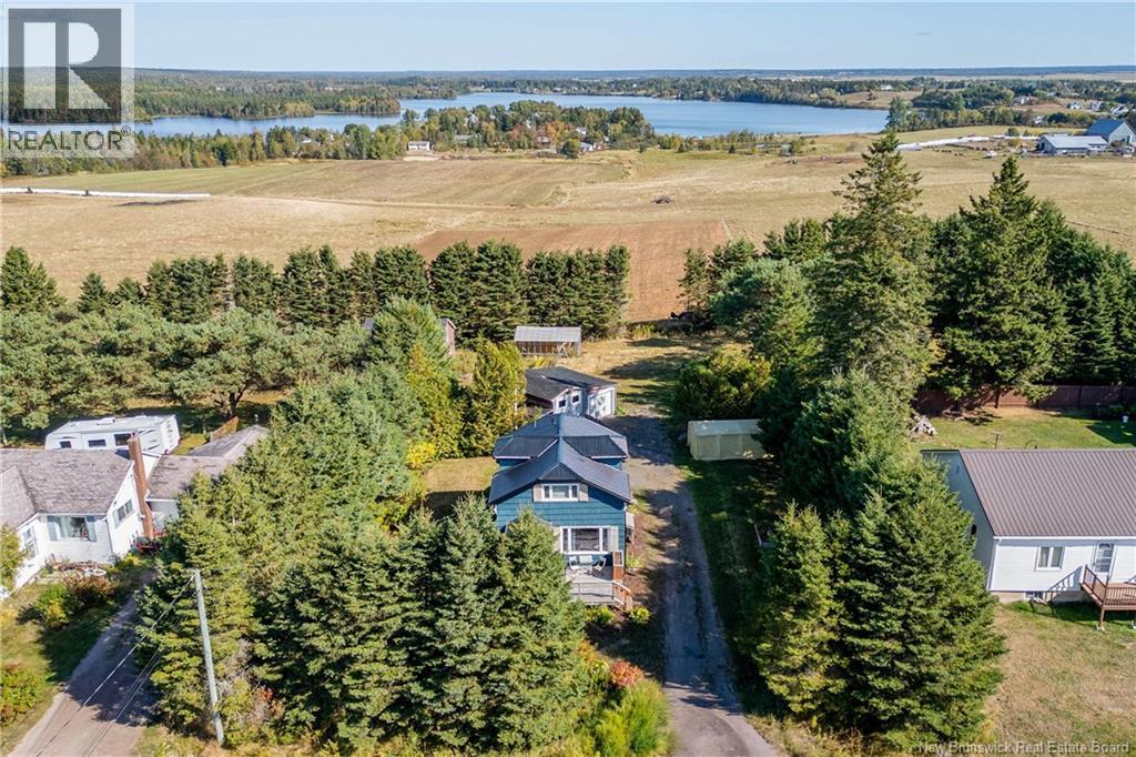 31 Walker Road, Sackville, New Brunswick  E4L 3K4 - Photo 3 - NB127435
