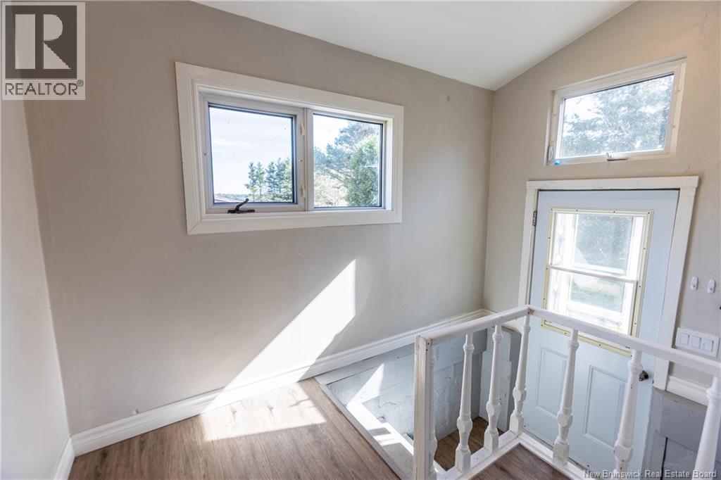 31 Walker Road, Sackville, New Brunswick  E4L 3K4 - Photo 6 - NB127435