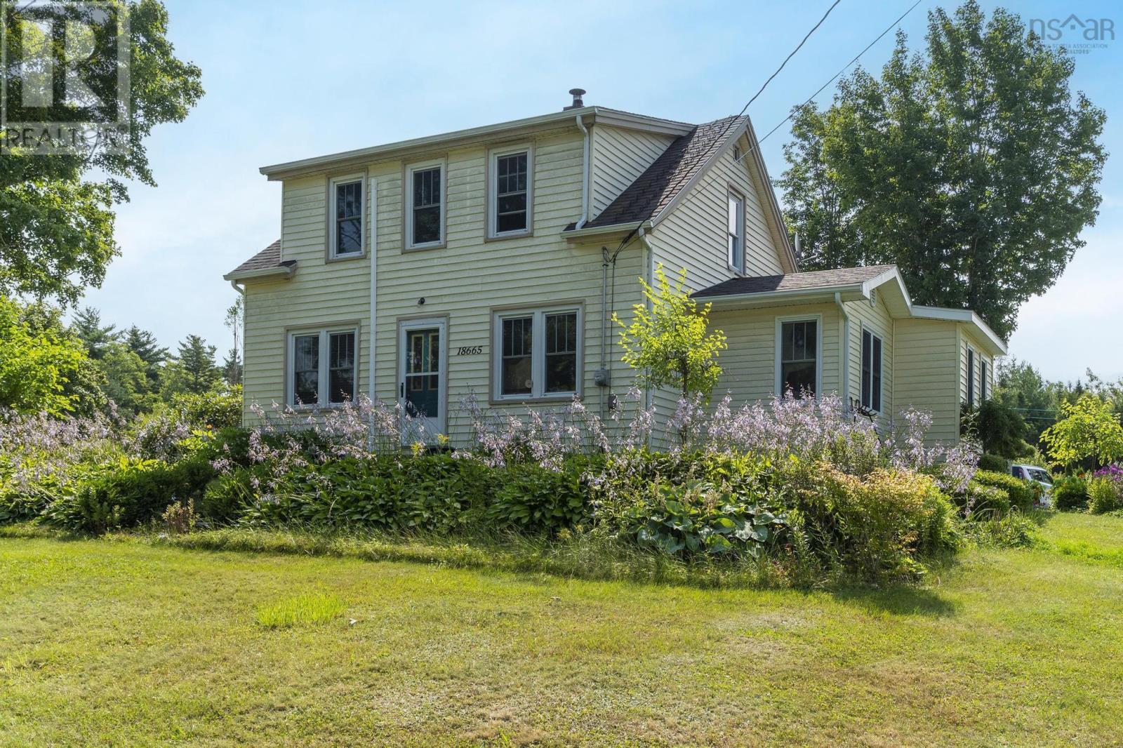 18665 Highway 103, Middlewood, Nova Scotia