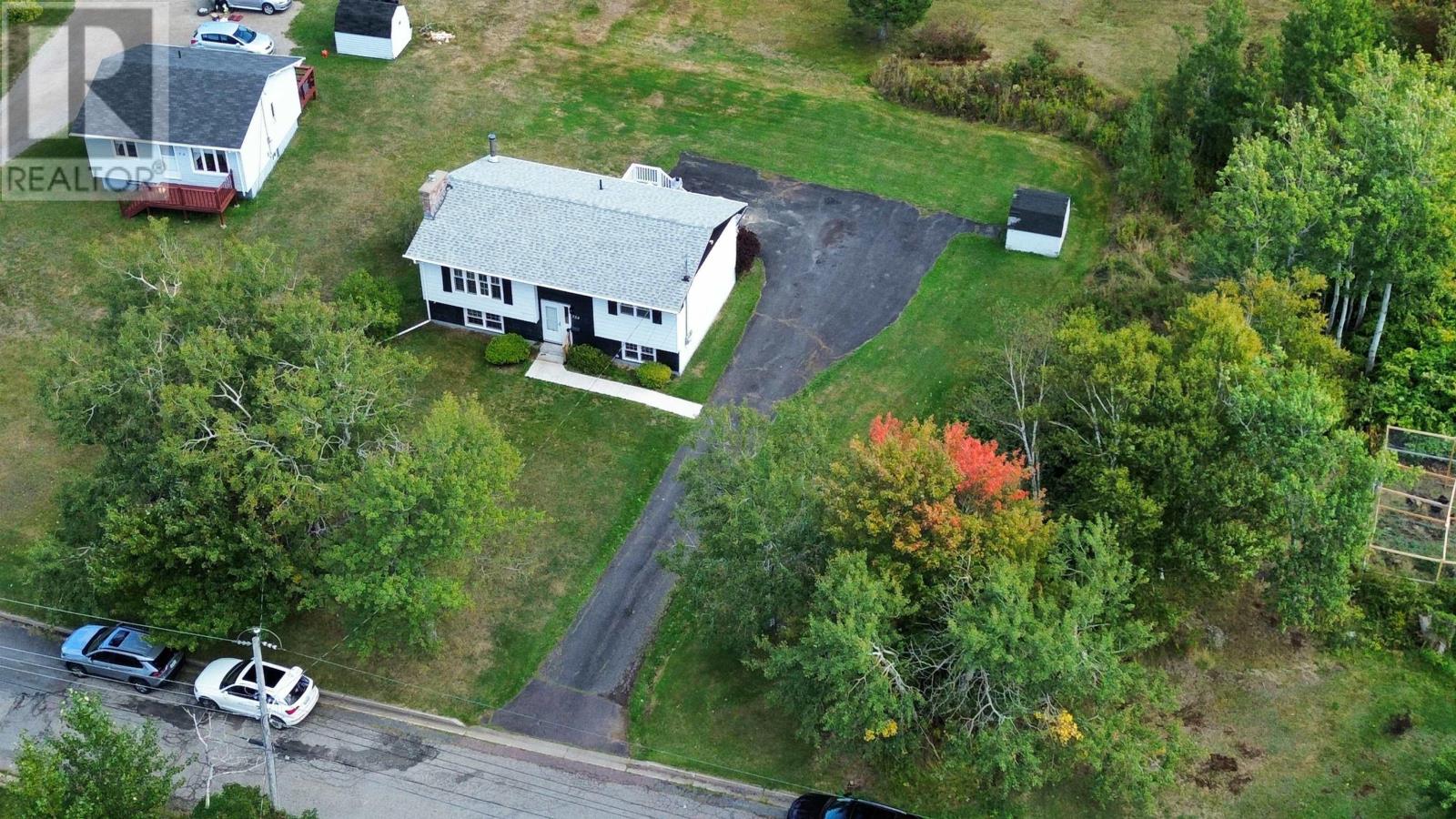 756 Forsythe Street, New Waterford, Nova Scotia  B1H 2Y5 - Photo 6 - 202524519