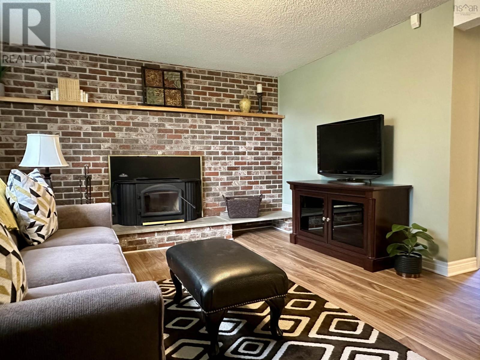 756 Forsythe Street, New Waterford, Nova Scotia  B1H 2Y5 - Photo 34 - 202524519