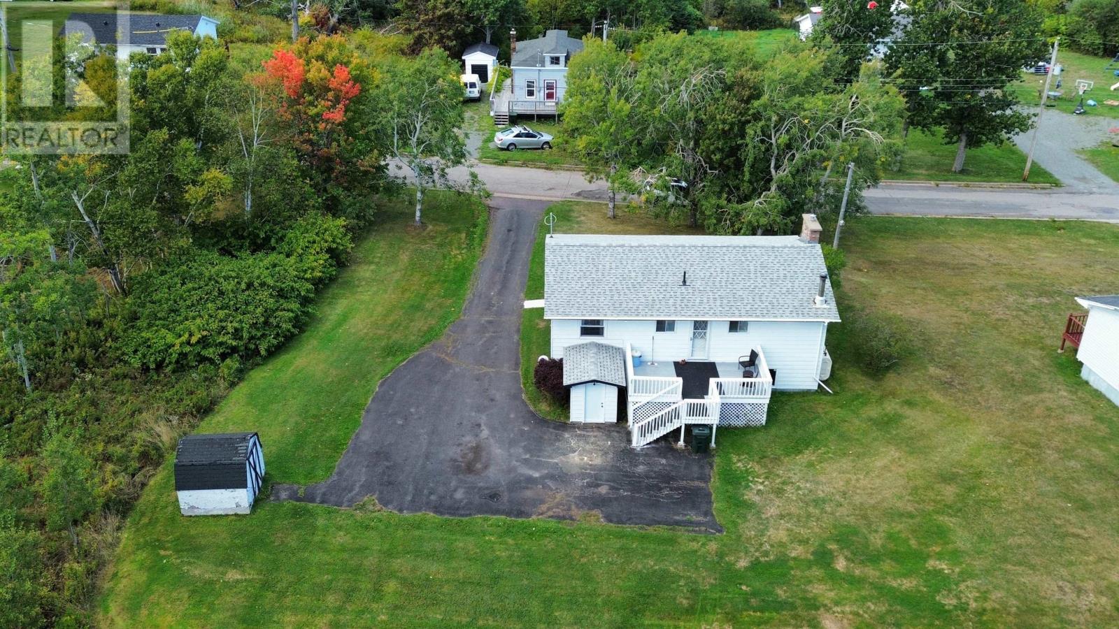 756 Forsythe Street, New Waterford, Nova Scotia  B1H 2Y5 - Photo 5 - 202524519