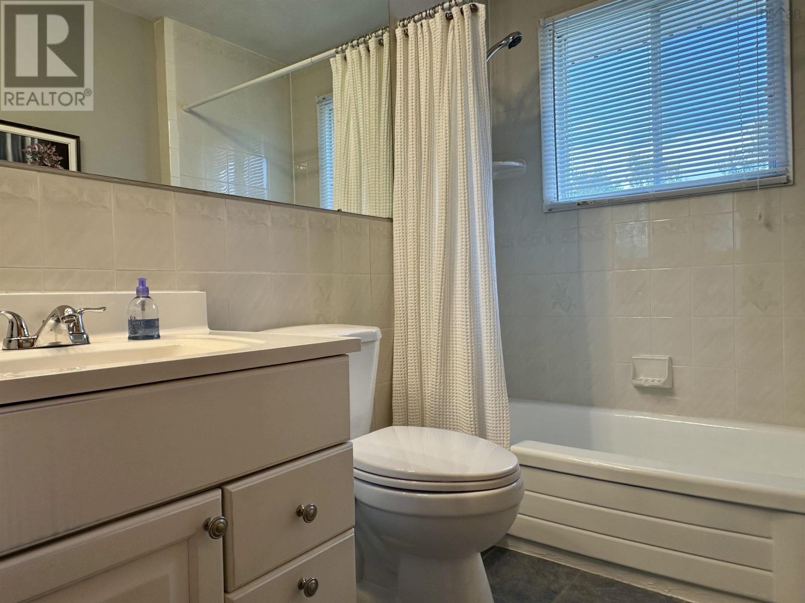756 Forsythe Street, New Waterford, Nova Scotia  B1H 2Y5 - Photo 24 - 202524519