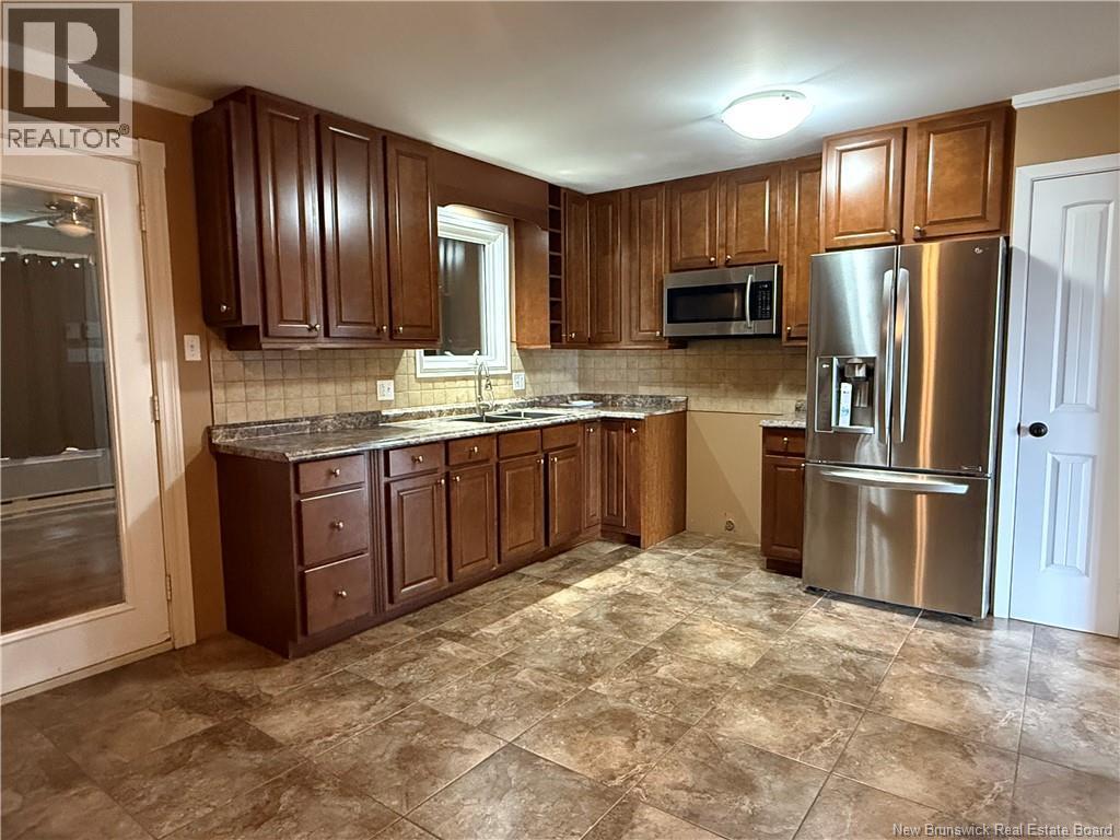 711 2nd Avenue, Grand-Sault/grand Falls, New Brunswick  E3Z 1A4 - Photo 8 - NB127358