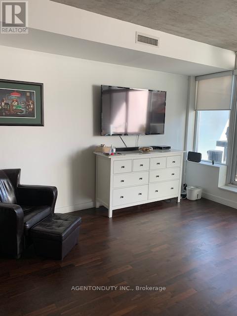 308 - 75 Portland Street, Toronto, Ontario  M5V 2M9 - Photo 21 - C12431435