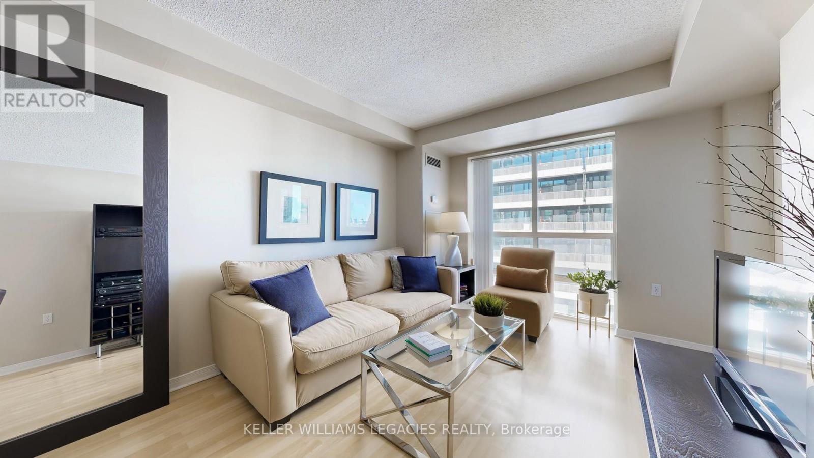 Lph01 - 28 Olive Avenue, Toronto, Ontario  M2N 7E6 - Photo 3 - C12431449