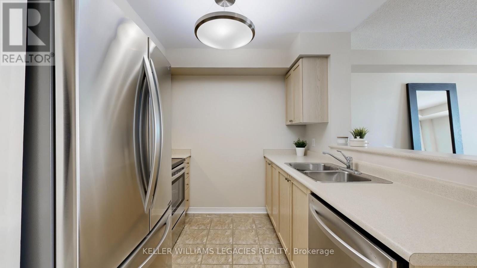 Lph01 - 28 Olive Avenue, Toronto, Ontario  M2N 7E6 - Photo 9 - C12431449