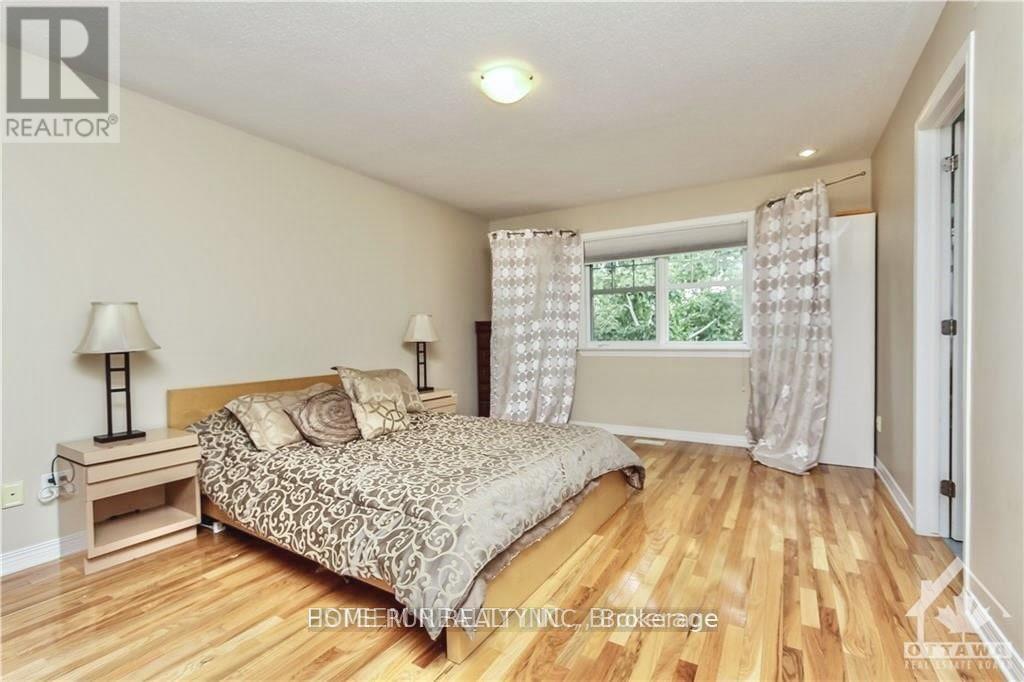 517 Devonwood Circle, Ottawa, Ontario  K1T 4E4 - Photo 17 - X12431465