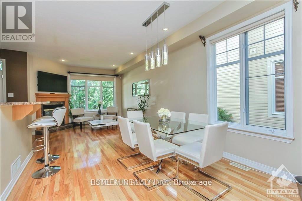517 Devonwood Circle, Ottawa, Ontario  K1T 4E4 - Photo 6 - X12431465