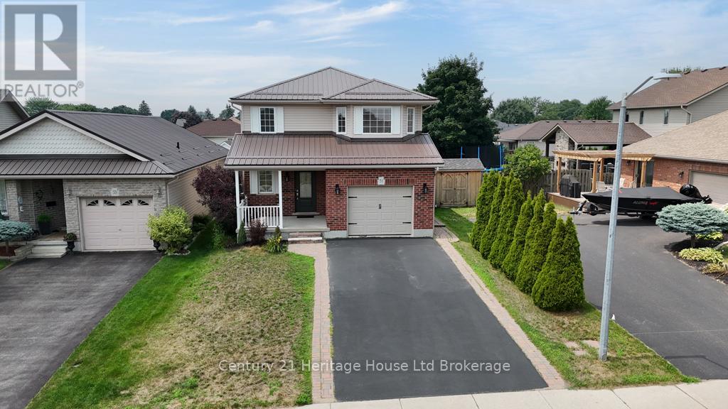 51 BARKER STREET, Tillsonburg, Ontario