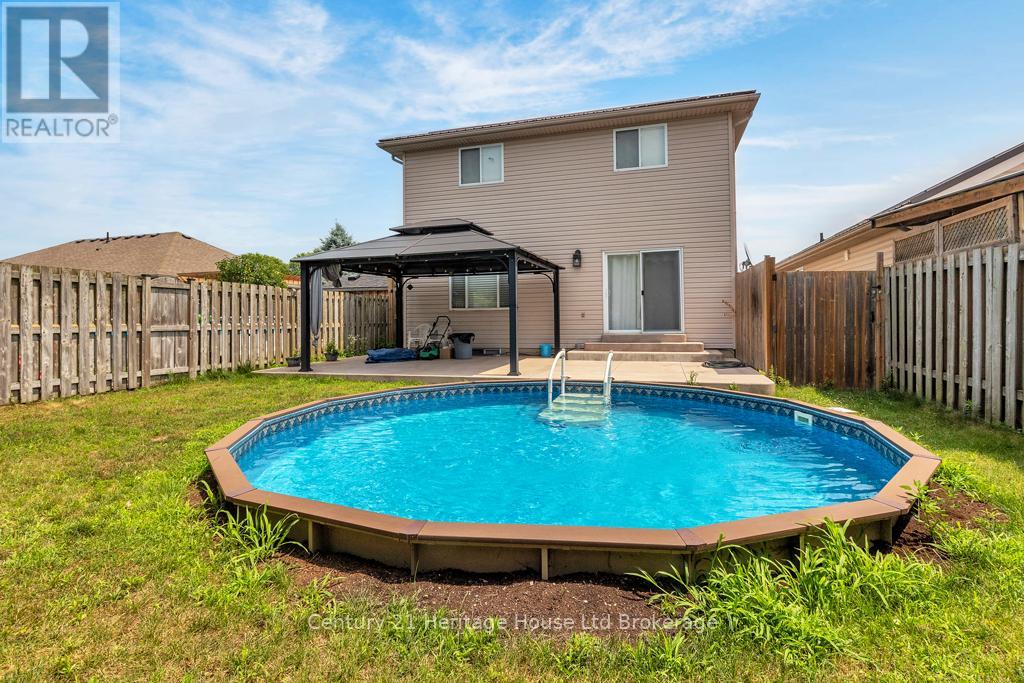 51 Barker Street, Tillsonburg, Ontario  N4G 5N7 - Photo 30 - X12431467