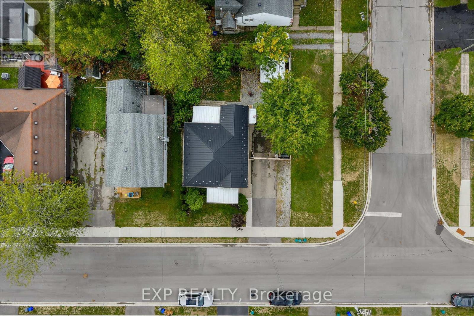 176 Idylewylde Street, Fort Erie, Ontario  L2A 2L6 - Photo 32 - X12431469
