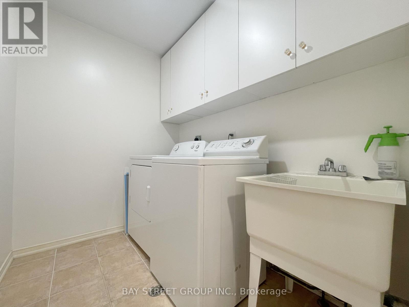 15 Futura Avenue, Richmond Hill, Ontario  L4S 1V2 - Photo 24 - N12431433