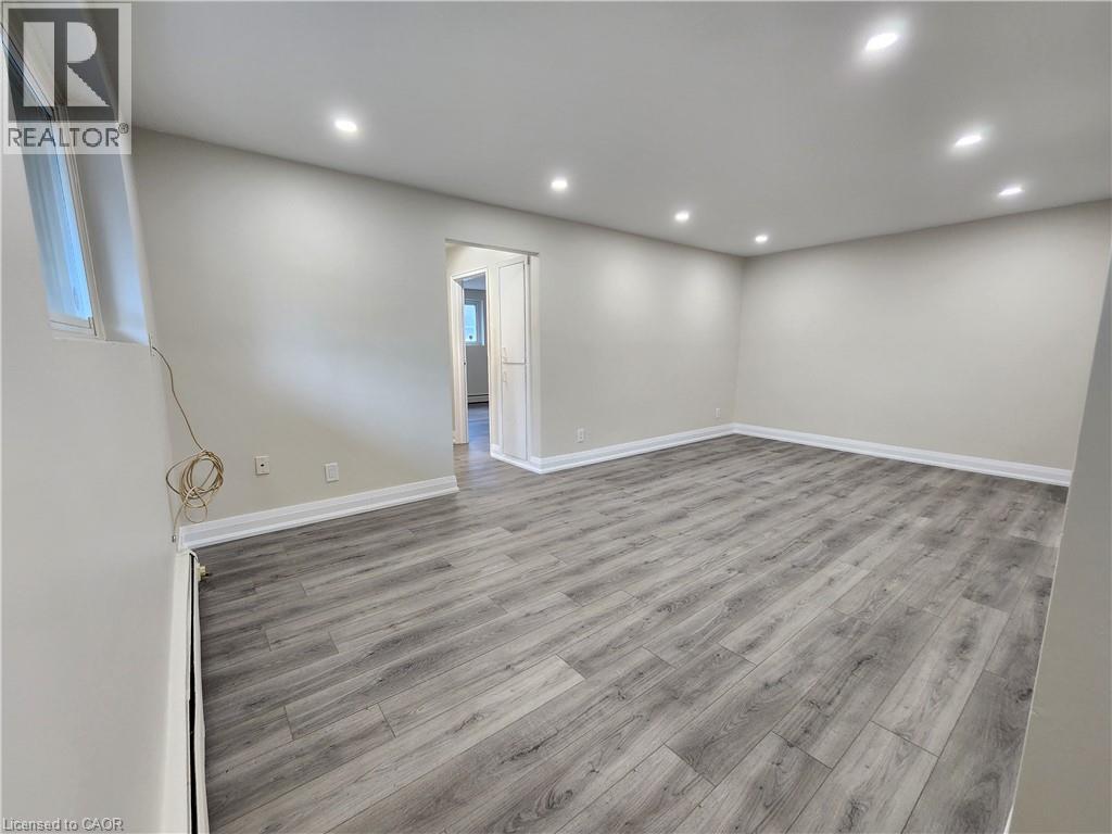 2 Normandy Drive Unit# 3, Guelph, Ontario  N1E 2P1 - Photo 3 - 40757204