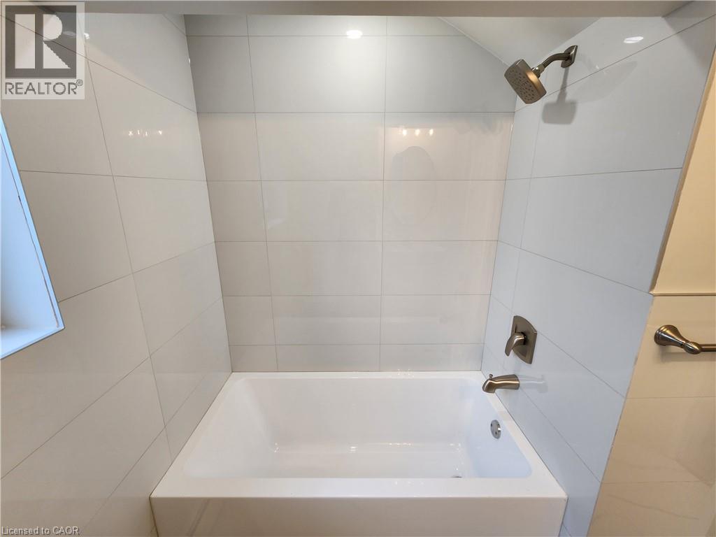 2 Normandy Drive Unit# 3, Guelph, Ontario  N1E 2P1 - Photo 9 - 40757204