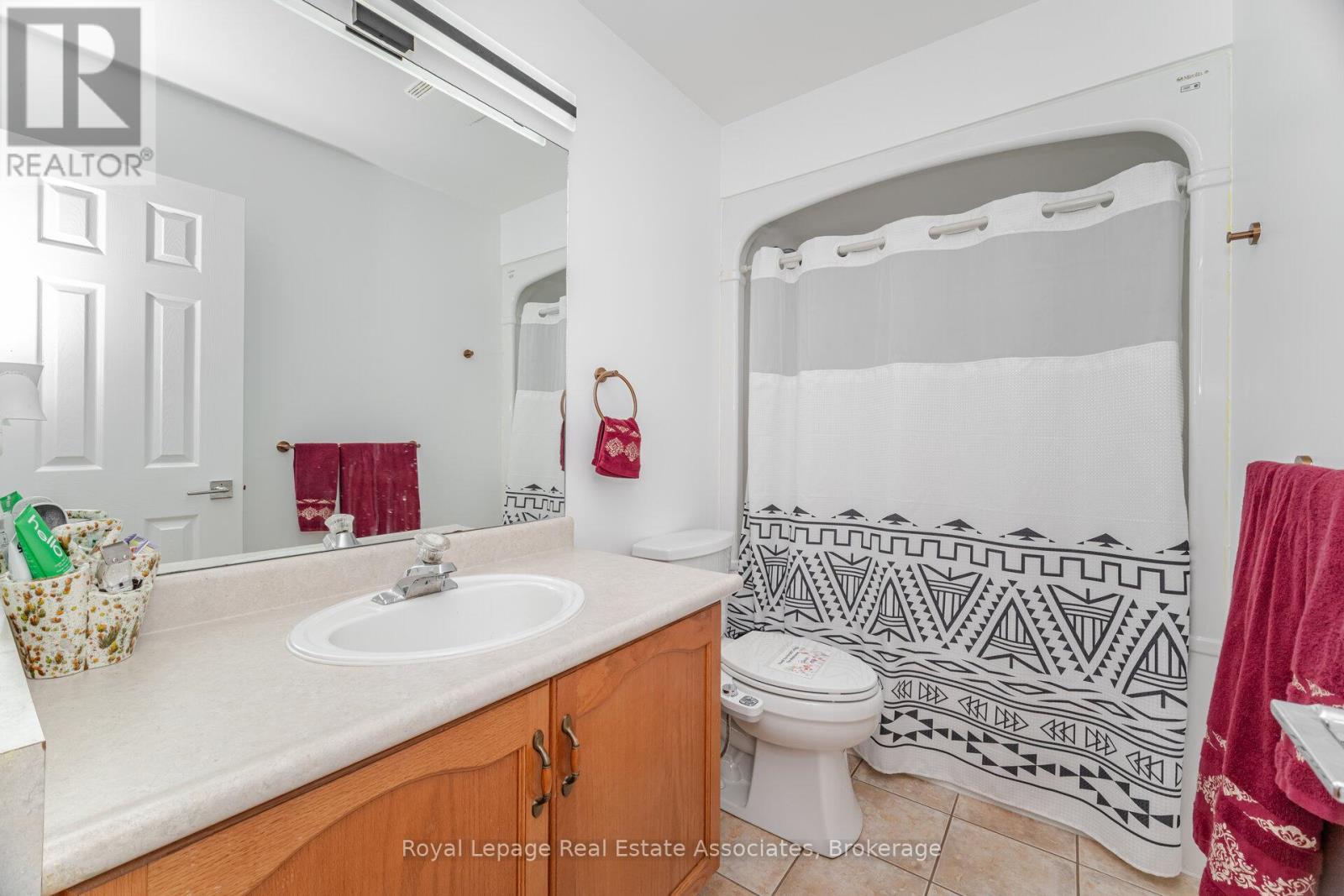 3373 Nigh Road, Fort Erie, Ontario  L0S 1N0 - Photo 17 - X12431446