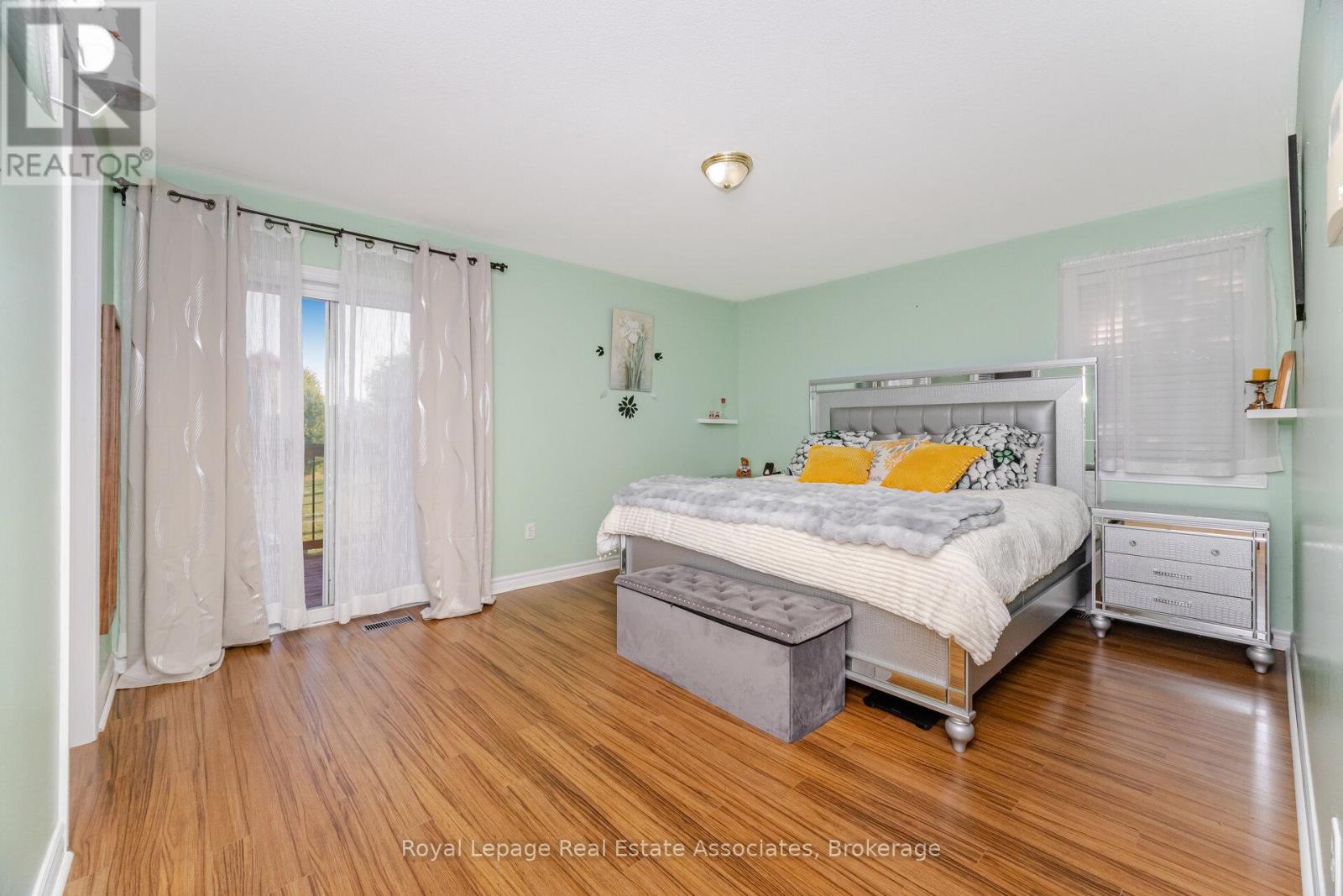 3373 Nigh Road, Fort Erie, Ontario  L0S 1N0 - Photo 18 - X12431446
